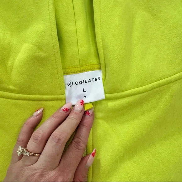Blogilates Cropped Half-Zip Hoodie in Neon Yellow-Green - Size L - Picture 2 of 4